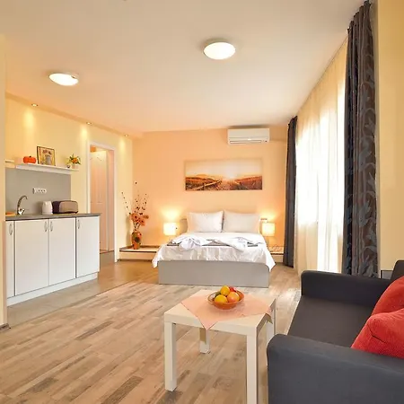 Central Studio #3 Lejlighed